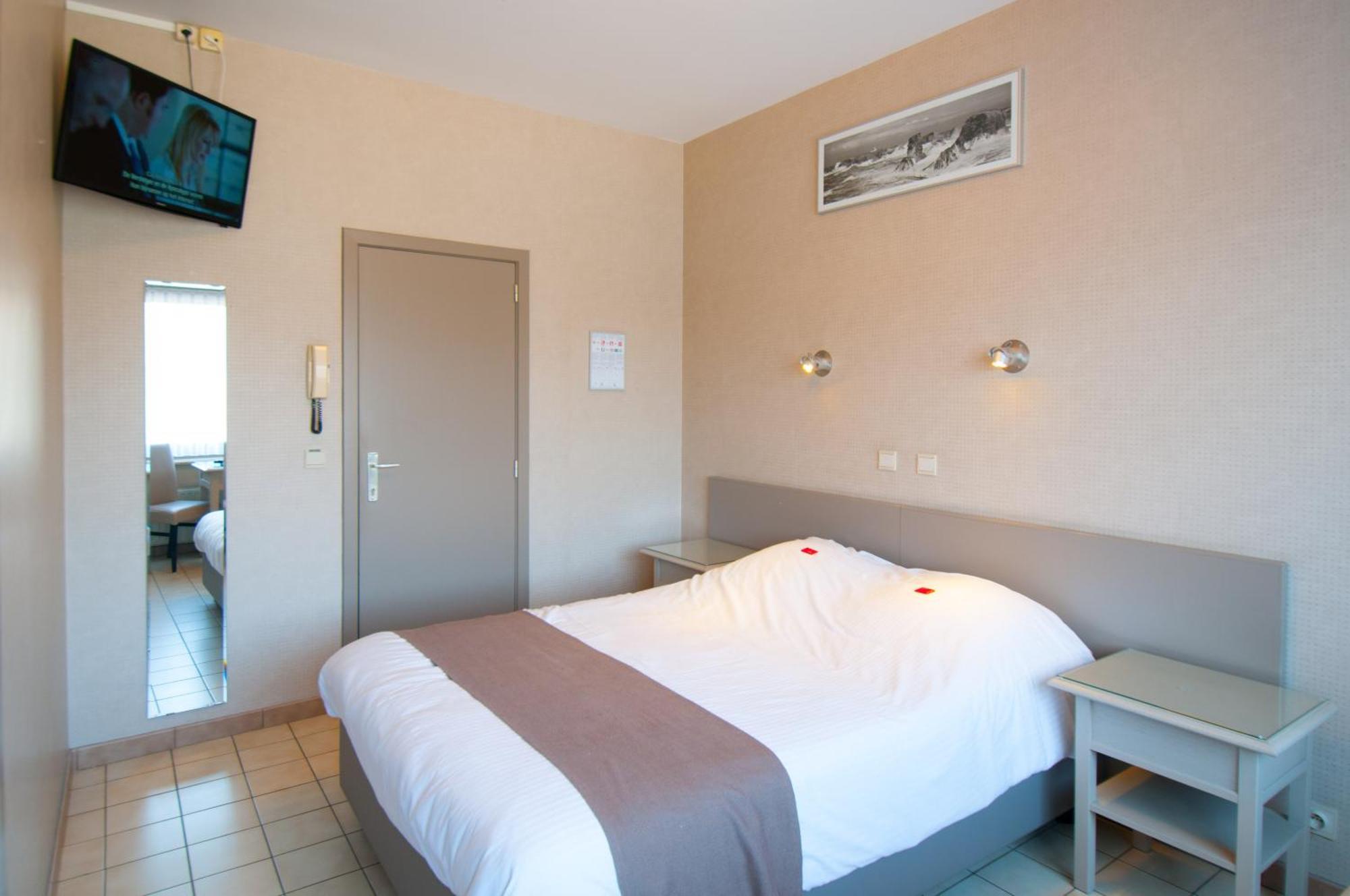Hotel De Golf Bredene Zimmer foto