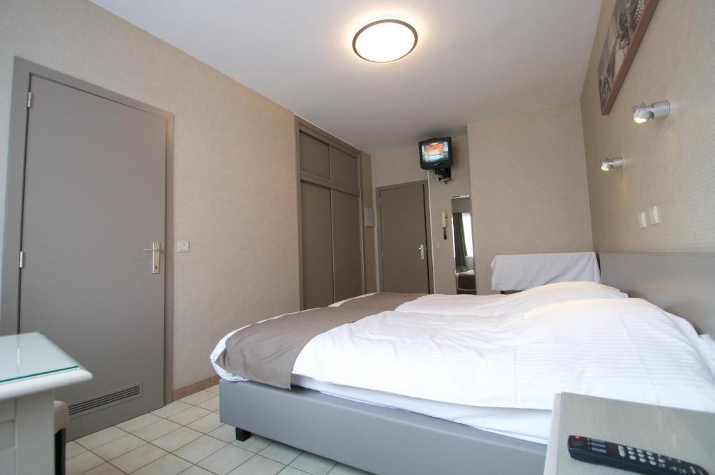 Hotel De Golf Bredene Zimmer foto