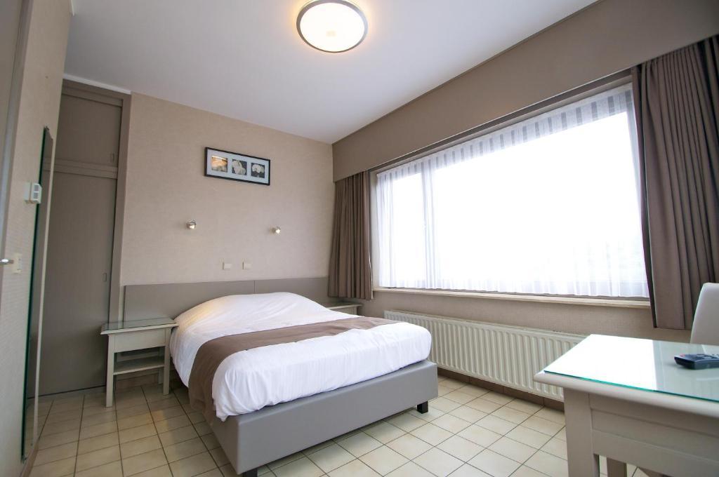 Hotel De Golf Bredene Zimmer foto