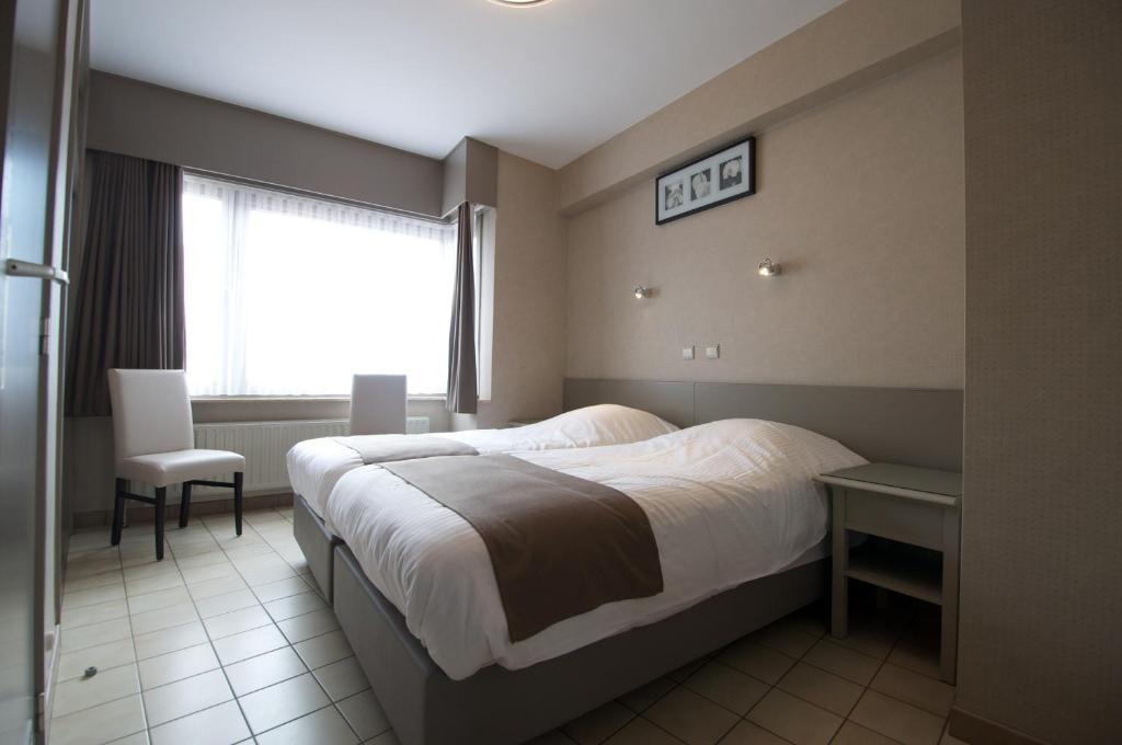 Hotel De Golf Bredene Zimmer foto