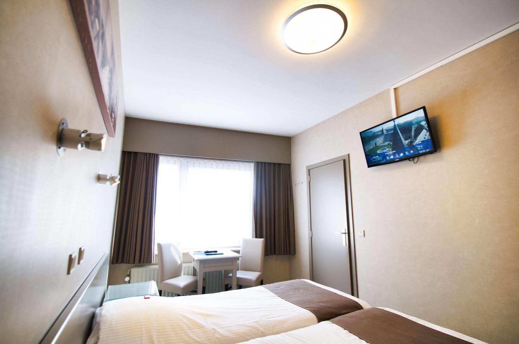 Hotel De Golf Bredene Exterior foto